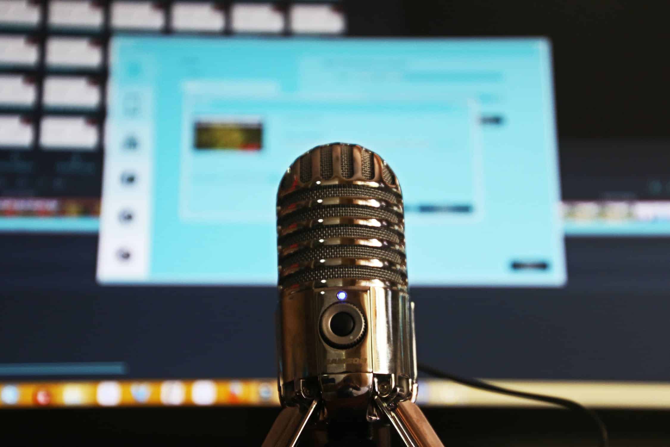 30 Podcast Description Templates To Help Write Your Own