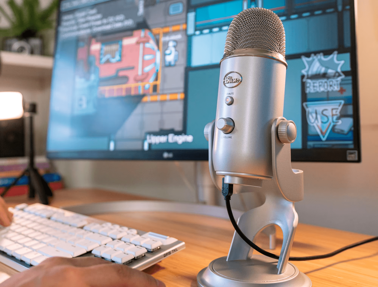 Blue yeti promo microphone