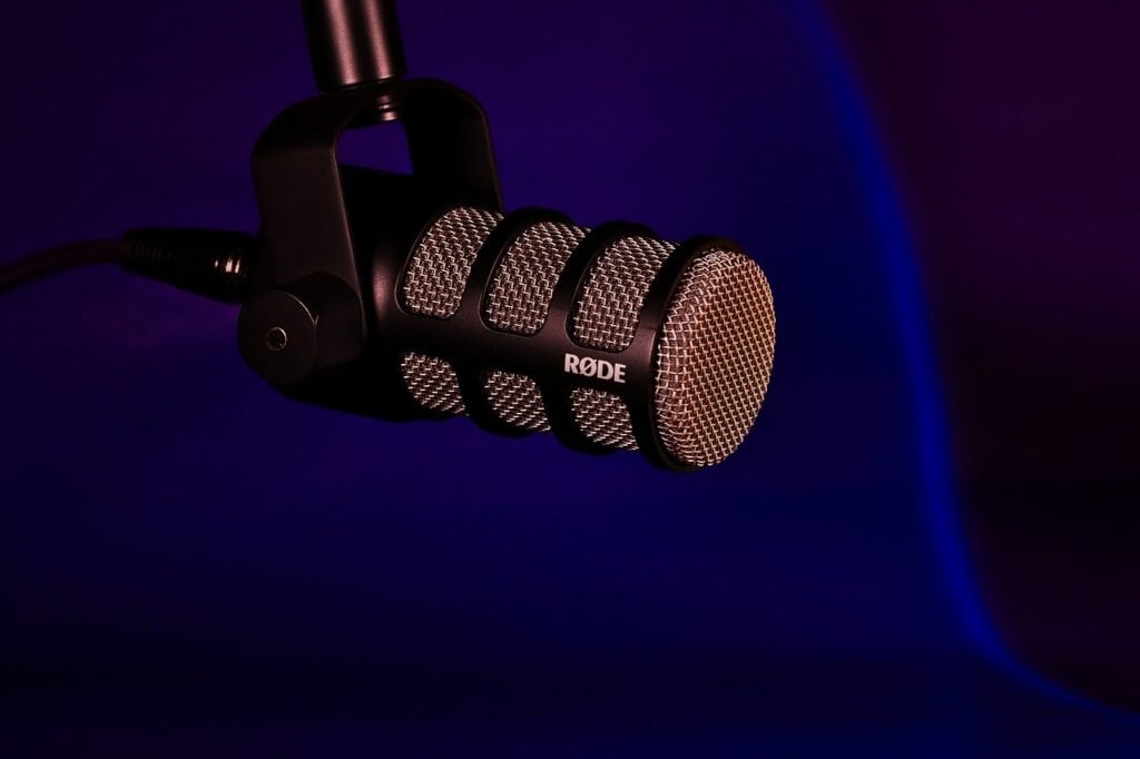 Rode Podmic Dynamic Podcasting Microphone 