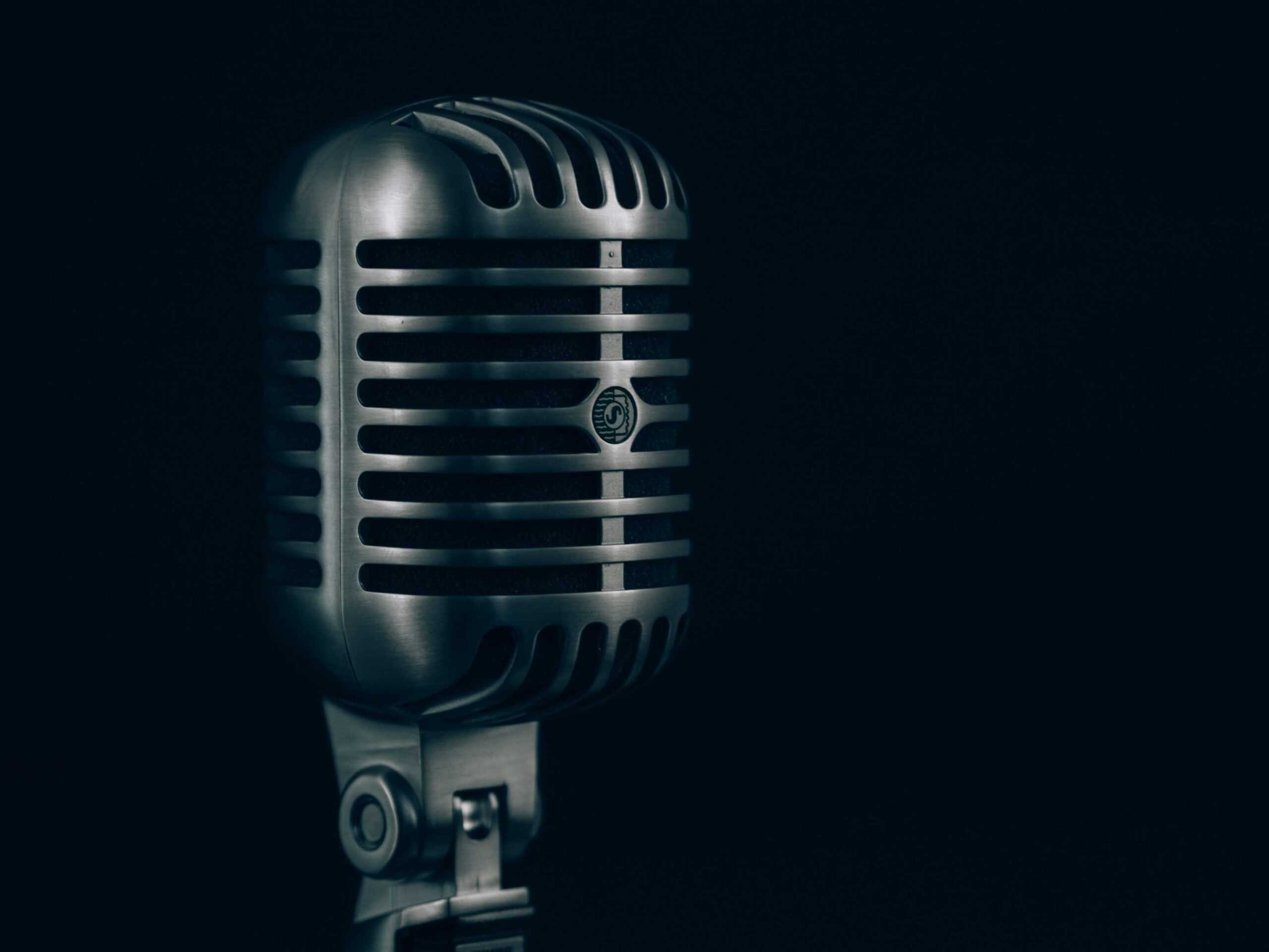 How To Choose The Podcast Microphone That's Right For You