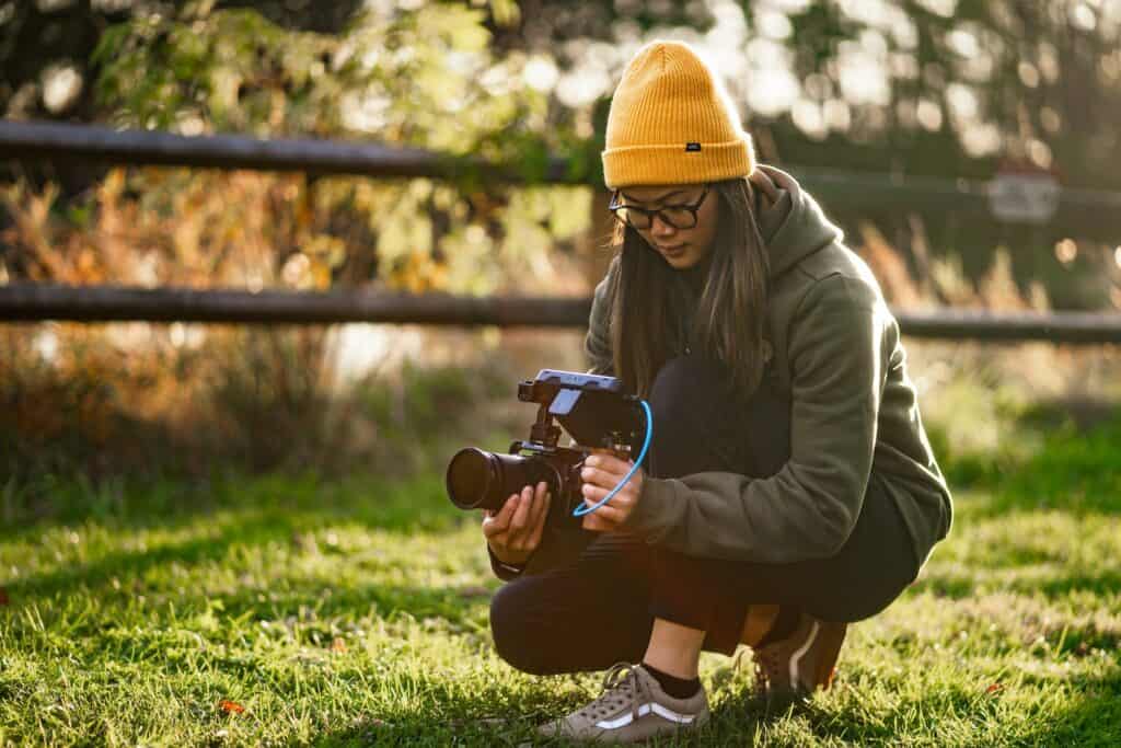 Best Lighting for YouTube Videos: Natural Lighting